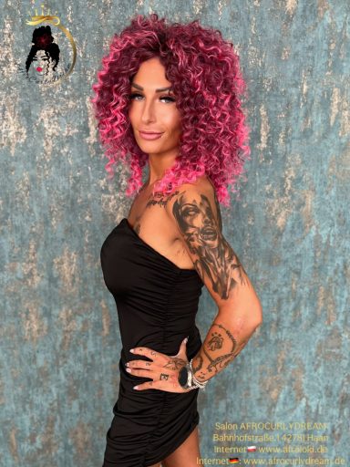 Haarverlängerung, Afrolocken, Wellen,  Dreadlocks, glatte Haare und viel mehr. Afrocurlydream Haan NRW
